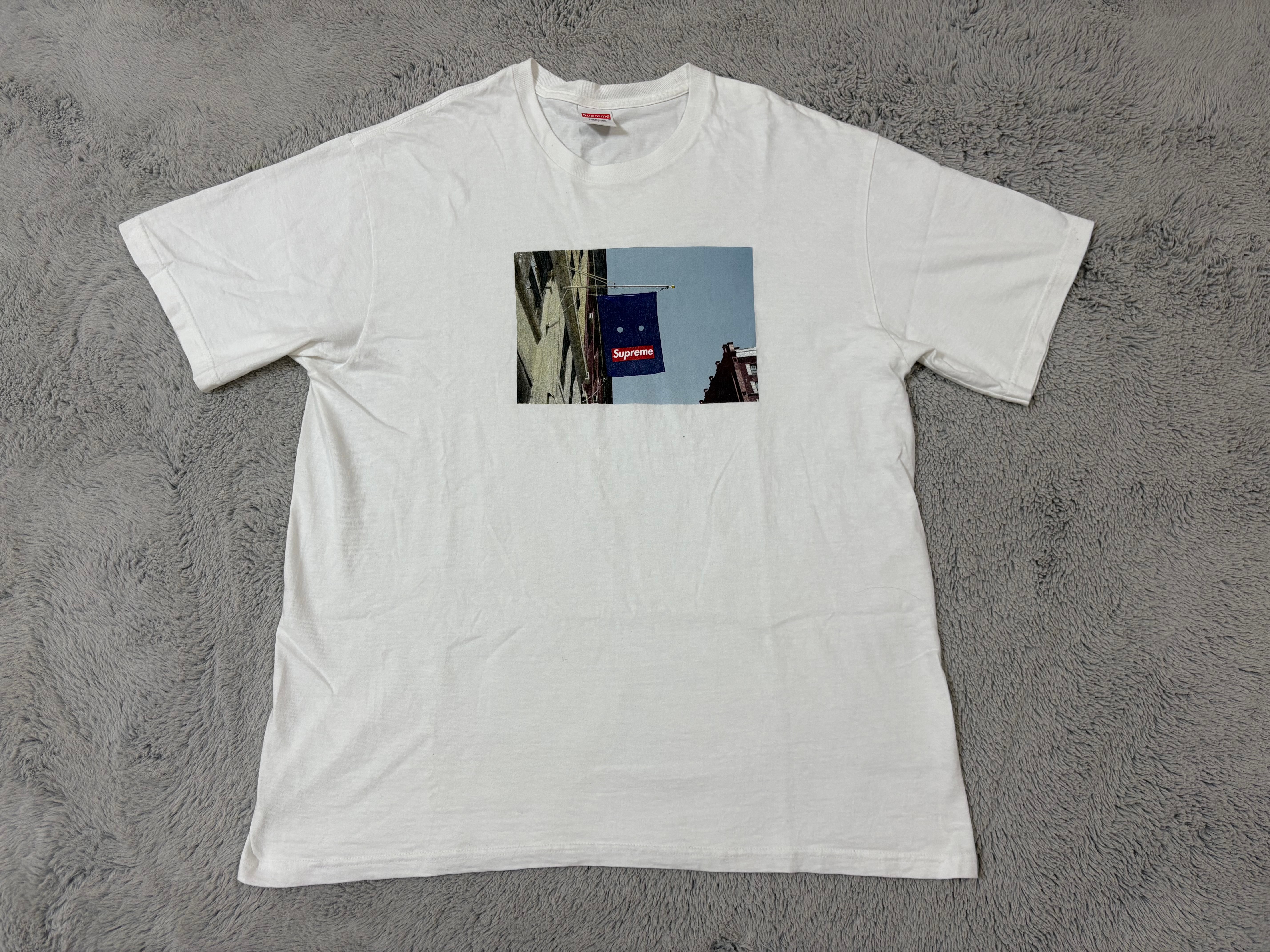 Supreme Banner Tee "White"