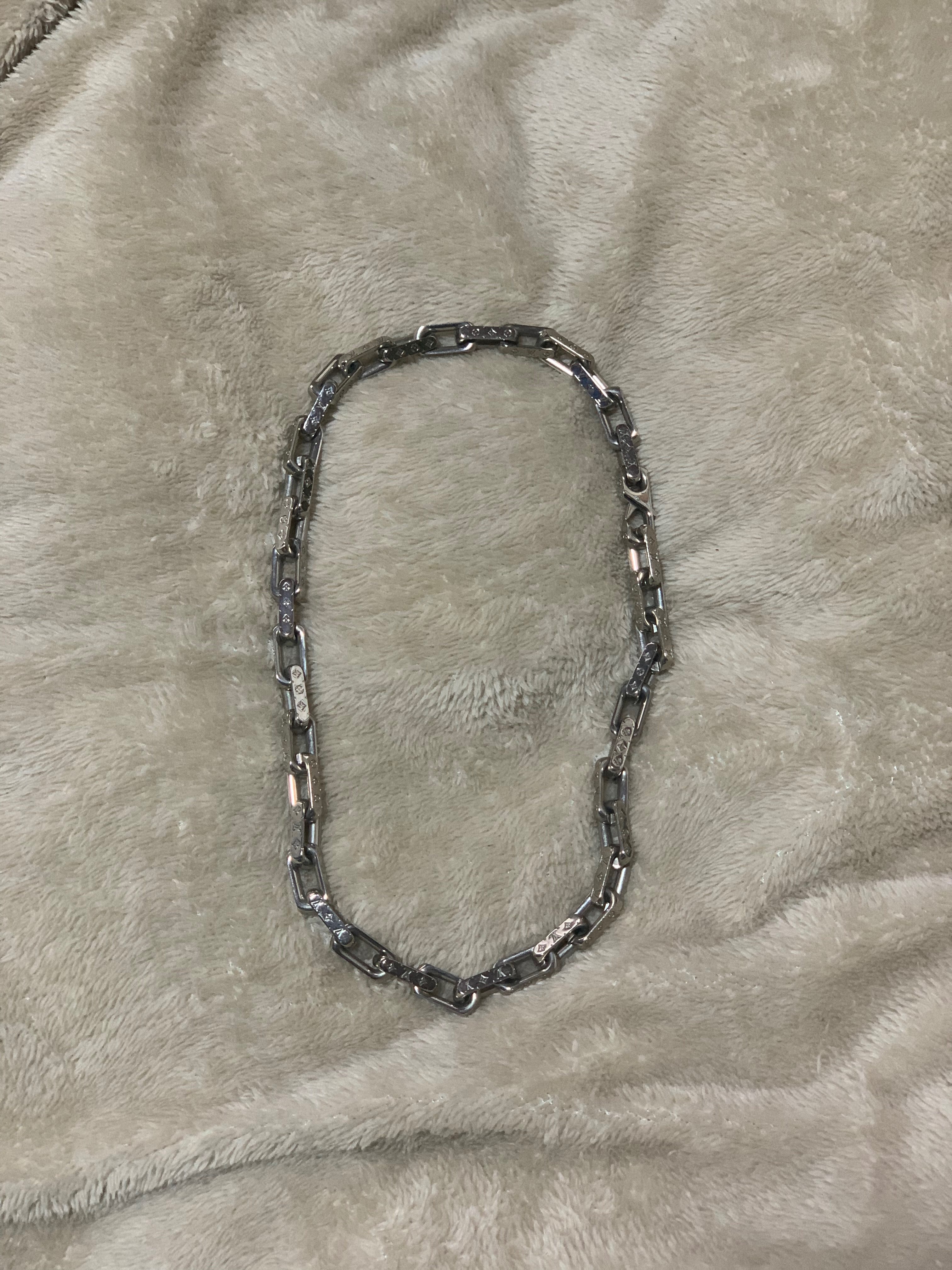 Louis Vuitton Monogram Chain Necklace "Silver"