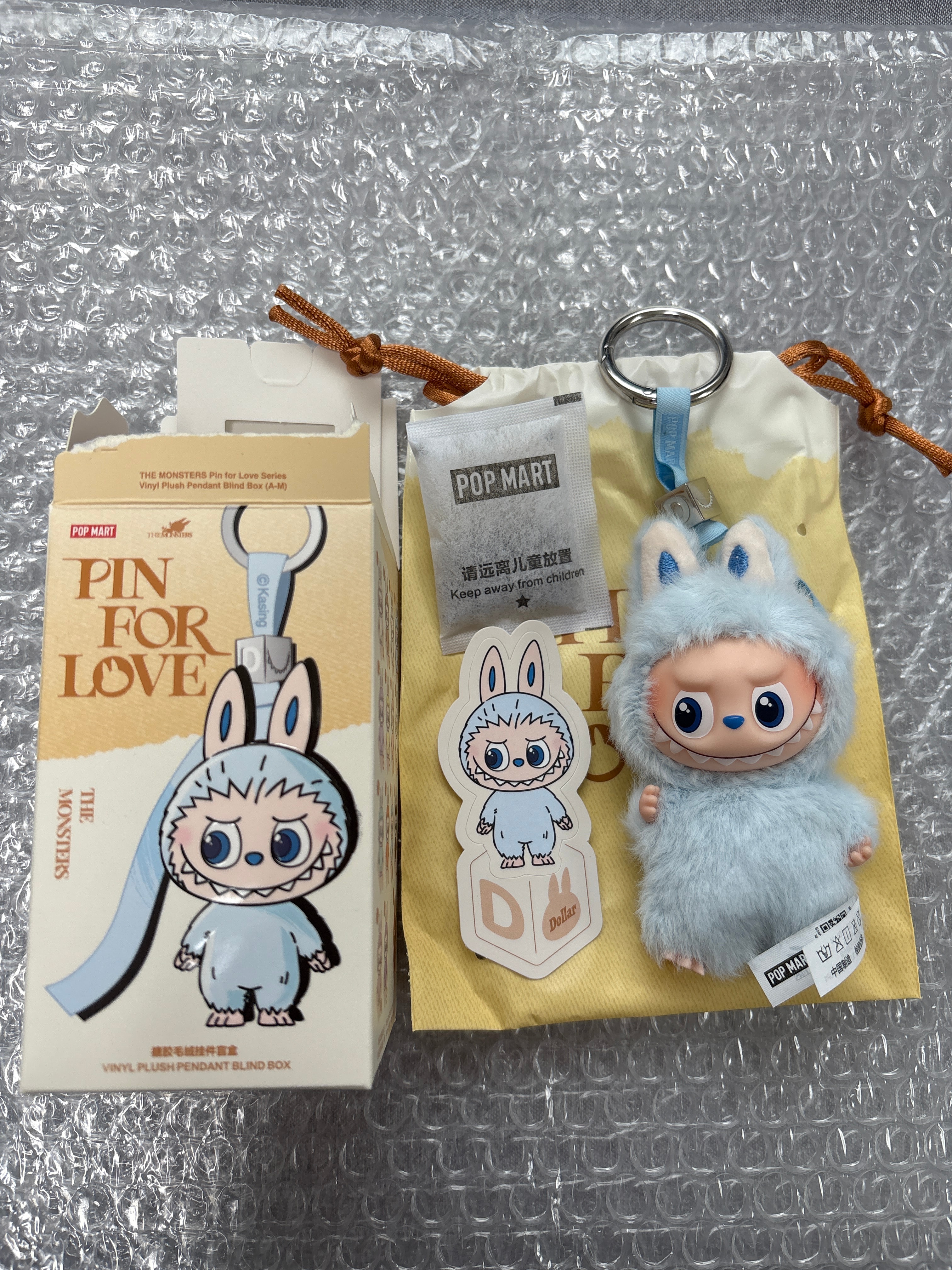 POP MART THE MONSTERS (LABUBU) Pin for Love Series-Vinyl Plush Pendant (A-M) D