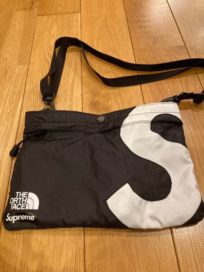 Supreme x The North Face S Logo Shoulder Bag "Black"