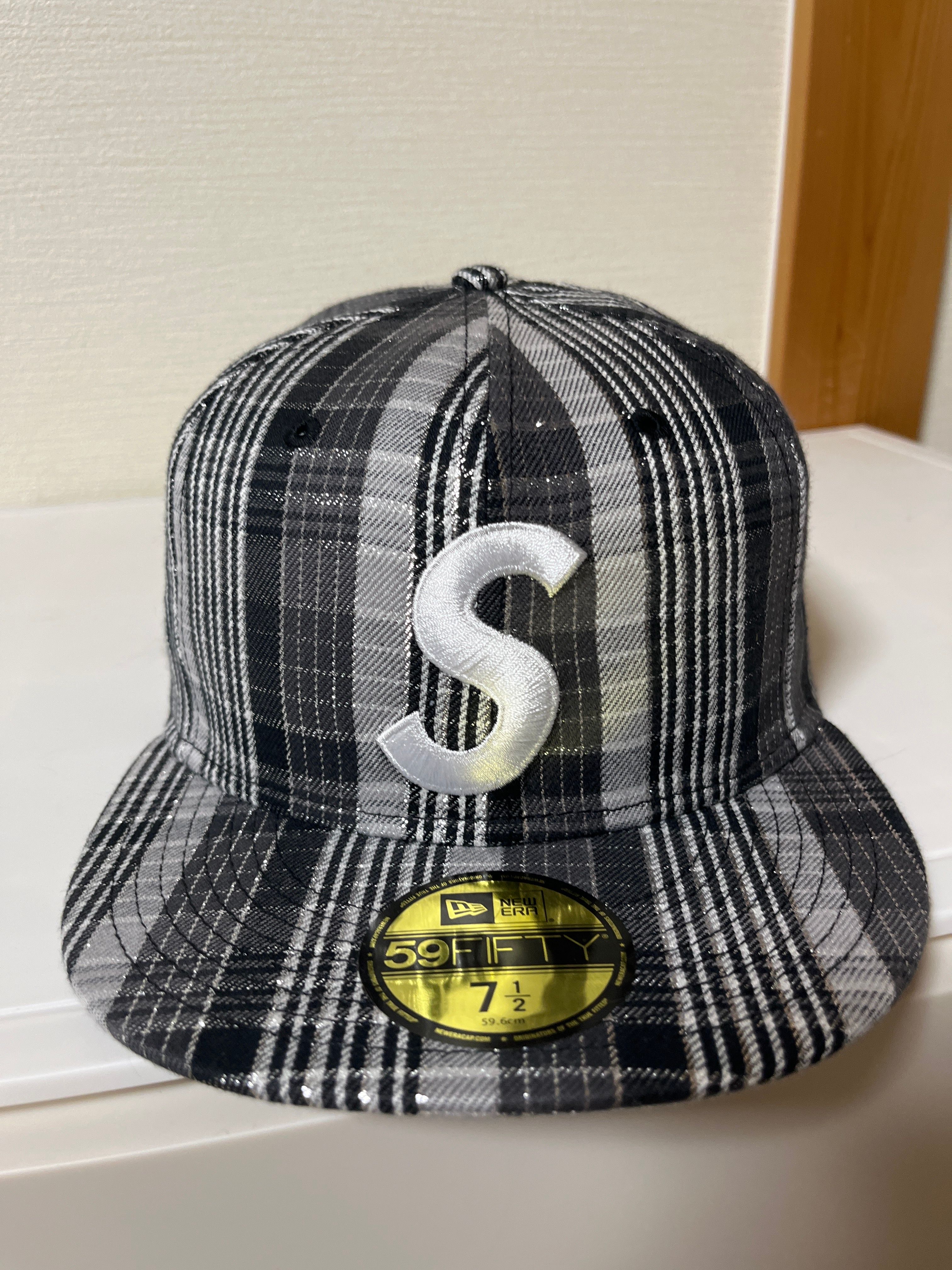 Supreme Metallic Plaid S Logo New Era "Black"