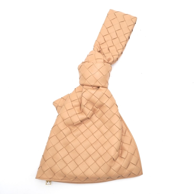BOTTEGA VENETA(ボッテガ・ヴェネタ)ミニ ザ・ツイスト ハンドバッグ イントレチャート ベージュ レザー ゴールド金具 レディース【中古】