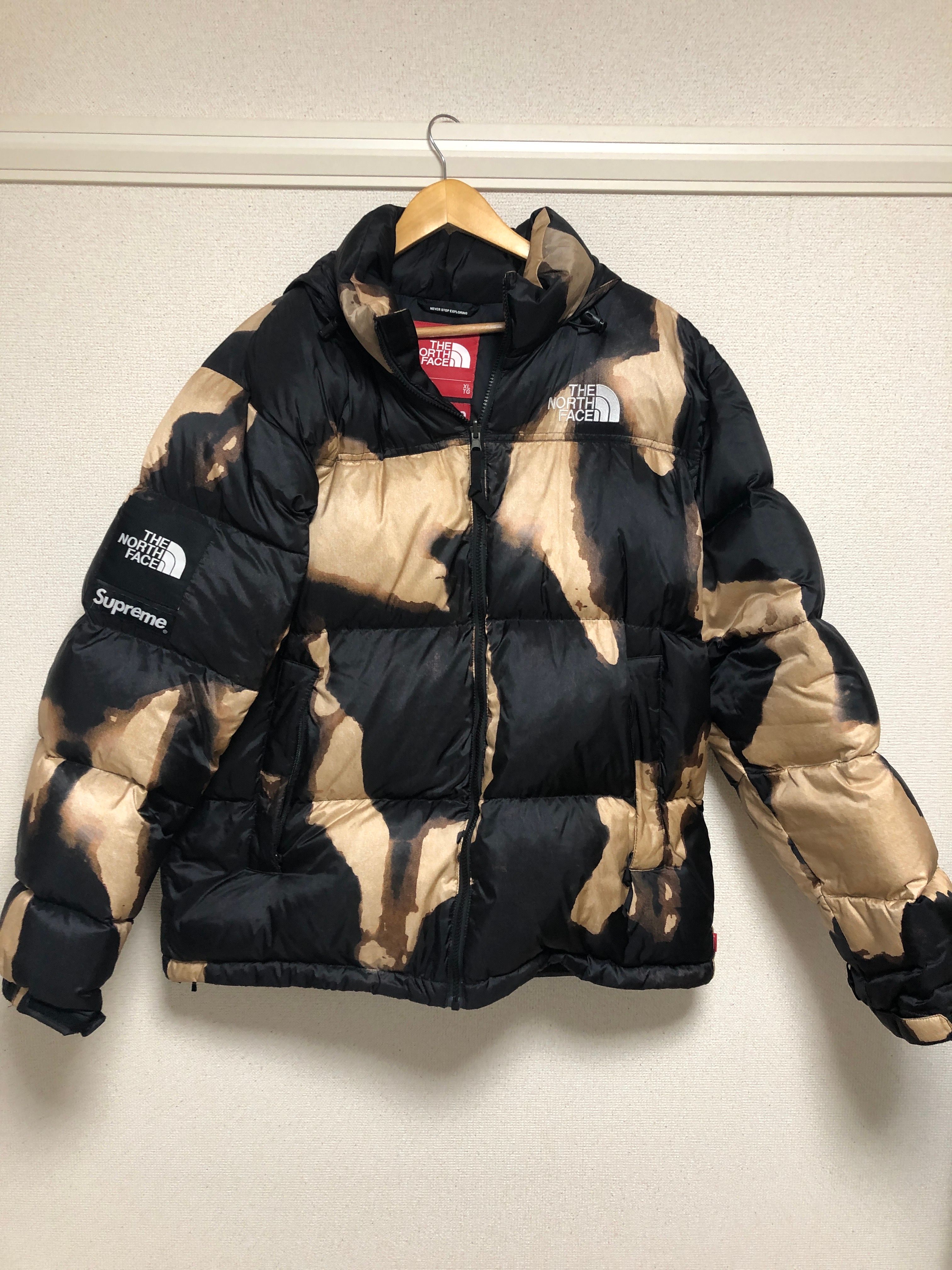 Supreme x The North Face Bleached Denim Print Nuptse Jacket "Black"