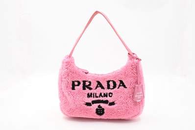プラダ Re-Edition 2000 テリー ミニハンドバッグ 1NE515