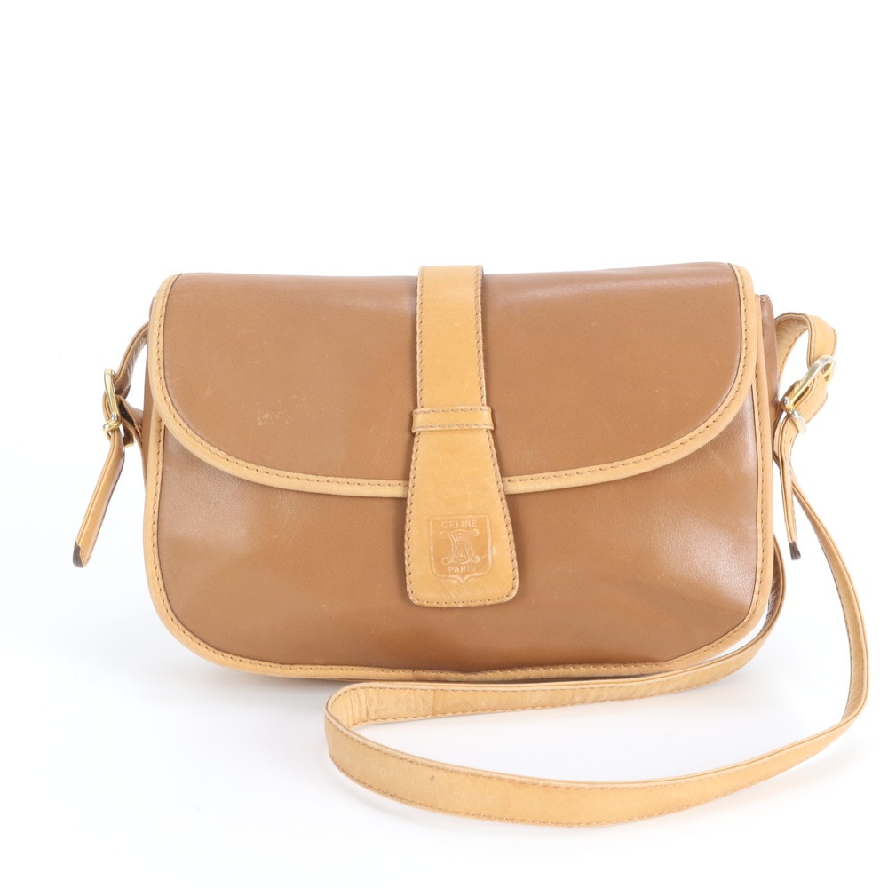 セリーヌ トリオンフショルダーバッグ レザー