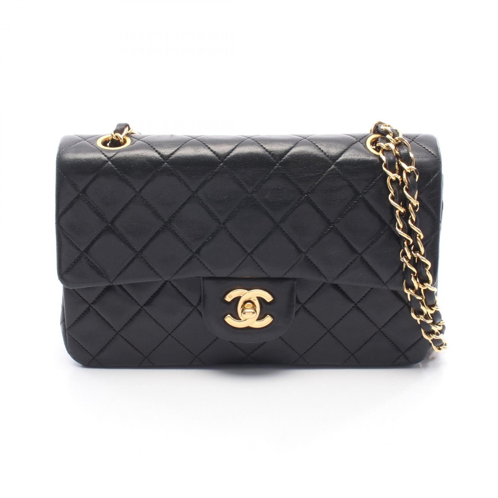 シャネル CHANEL マトラッセ Wフラップ ショルダーバッグ バッグ ラムスキン(羊革) レディース ブラック系 【中古】