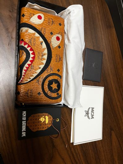 A BATHING APE / MCM Shark Zip Around Wallet Visetos Large Cognac "Brown"