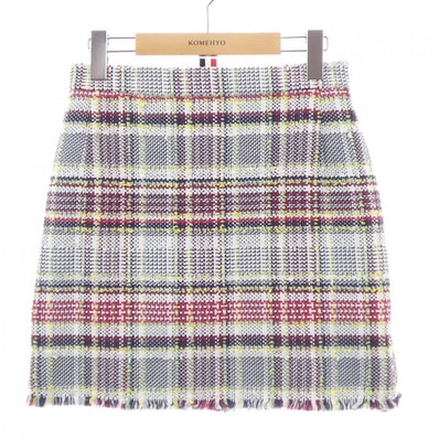 THOM BROWNE(トム・ブラウン) 人気の新作/中古通販【スニーカーダンク】 THOM BROWNE(トム・ブラウン) 人気の新作/中古通販【スニーカーダンク】