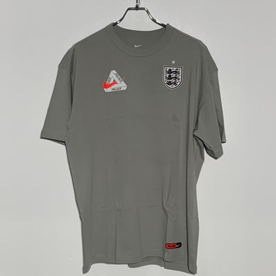 Nike x PALACE X2 World Cup T-Shirt England "Grey"