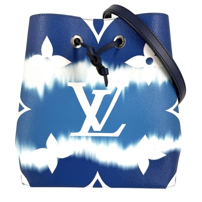 LOUIS VUITTON ルイヴィトン ショルダーバッグ LVエスカル ネオノエ モノグラム 肩掛け 斜め掛け M45126 ブルー 青 ホワイト 白 シルバー金具 レディース【中古品】