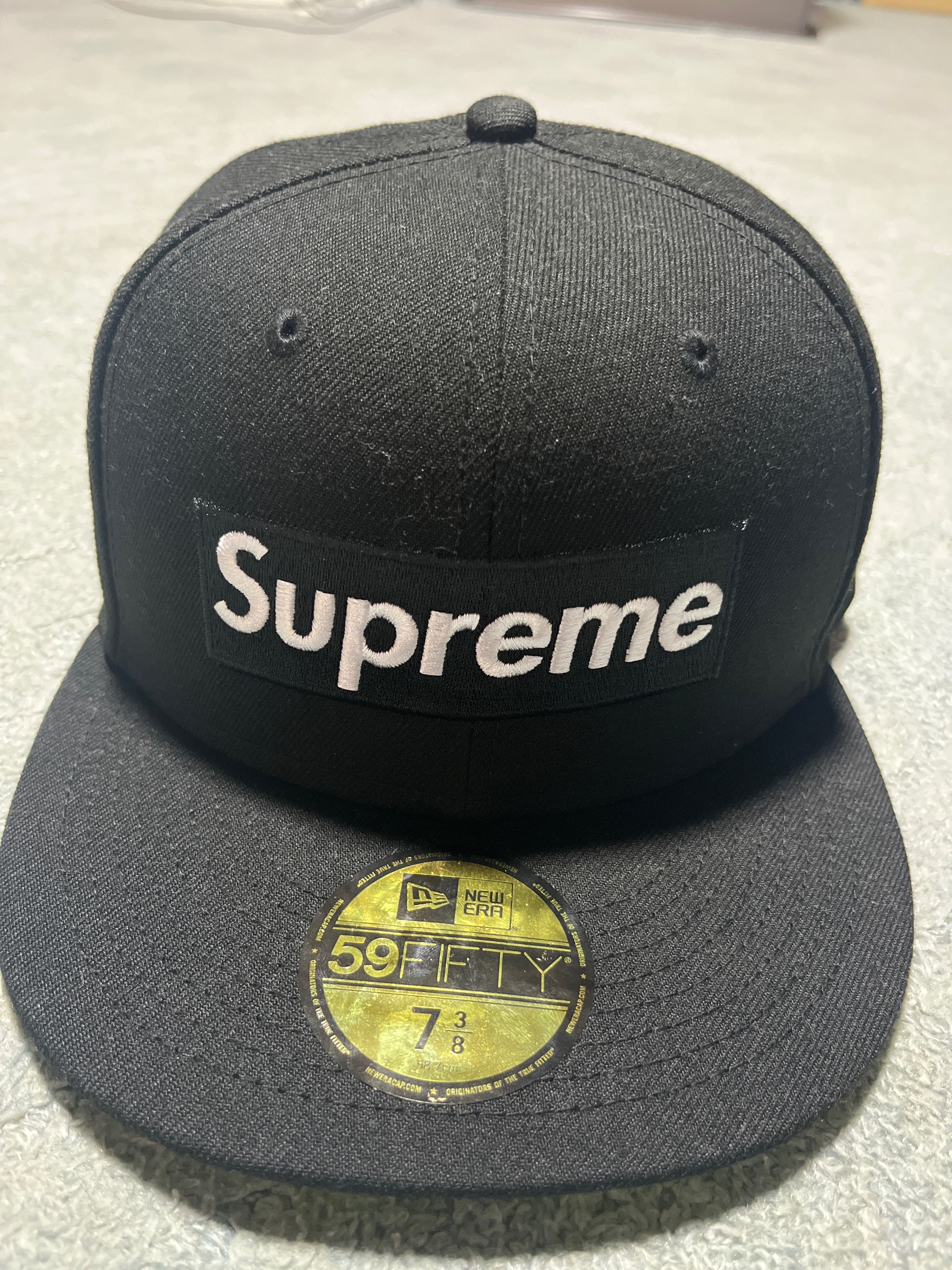 Supreme No Comp Box Logo New Era "Black"