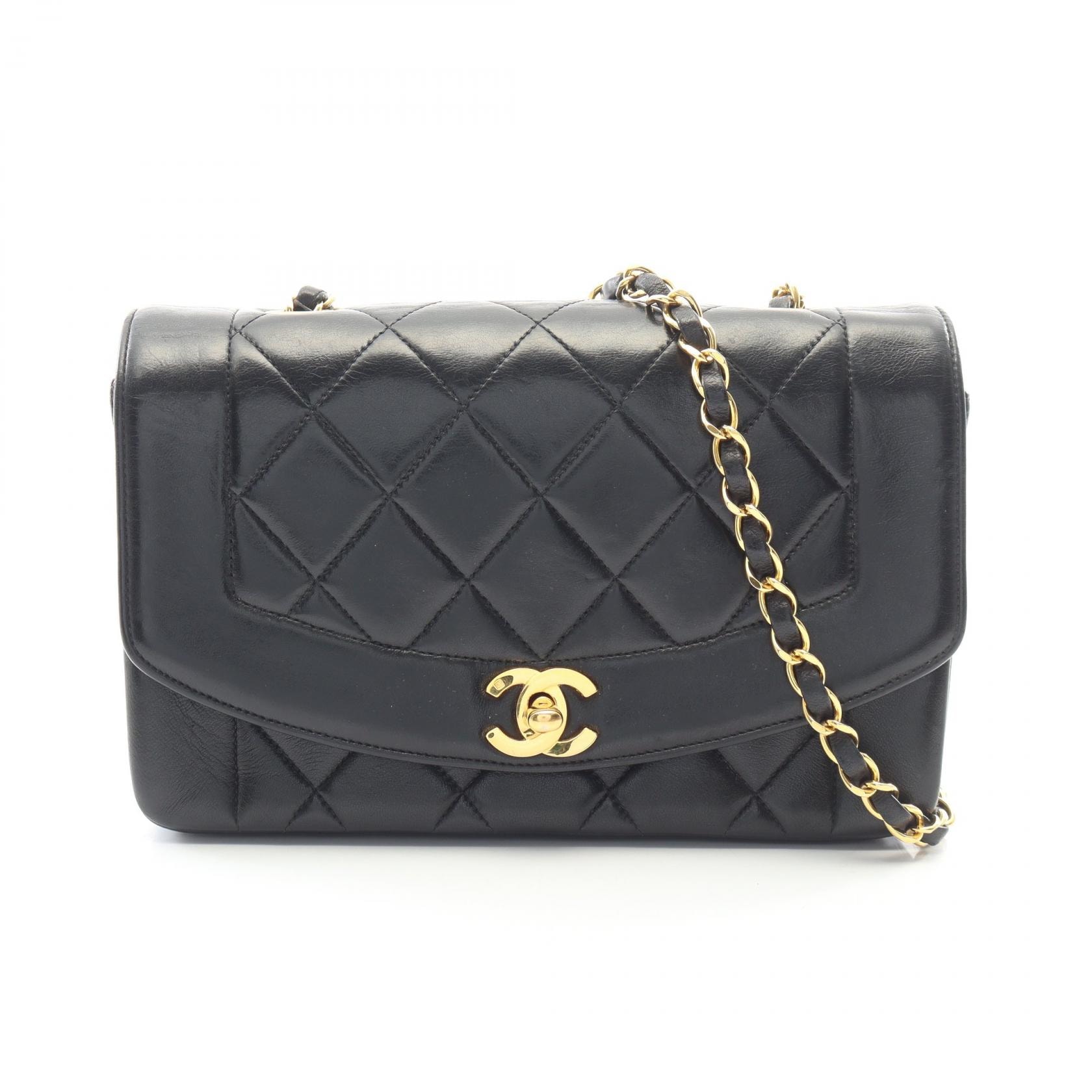シャネル CHANEL マトラッセ ダイアナフラップ ショルダーバッグ バッグ ラムスキン(羊革) レディース ブラック系 A01164 【中古】