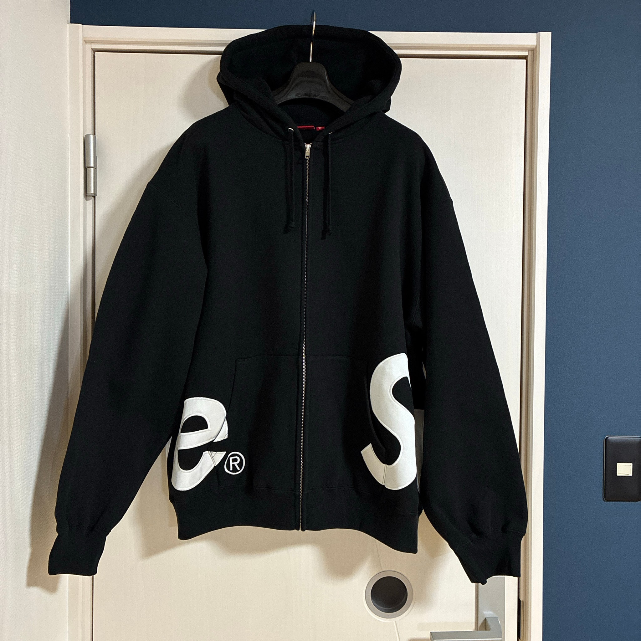 Supreme Big Logo Zip Up Hooded Sweatshirt "Black"