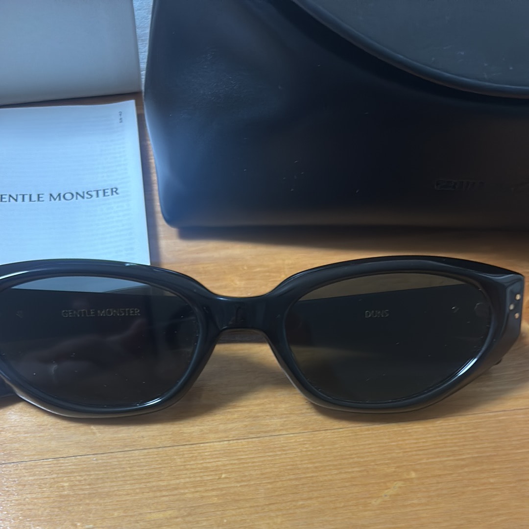 Gentle Monster Duns 01 "Black"