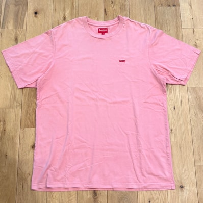 Supreme tシャツ ピンク シュプリーム