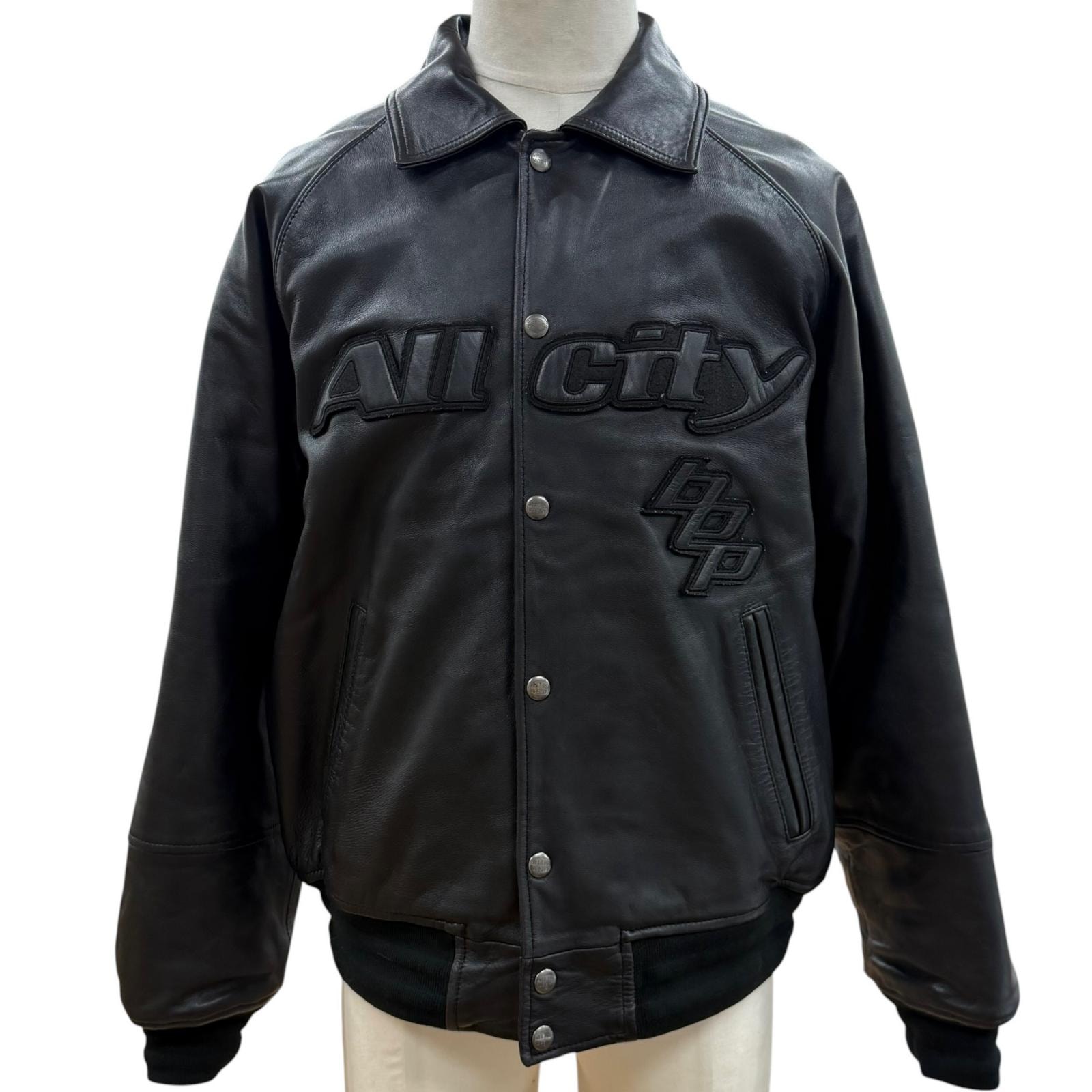 美品 アヴィレックス ブラックアイパッチ VARSITY JACKET M