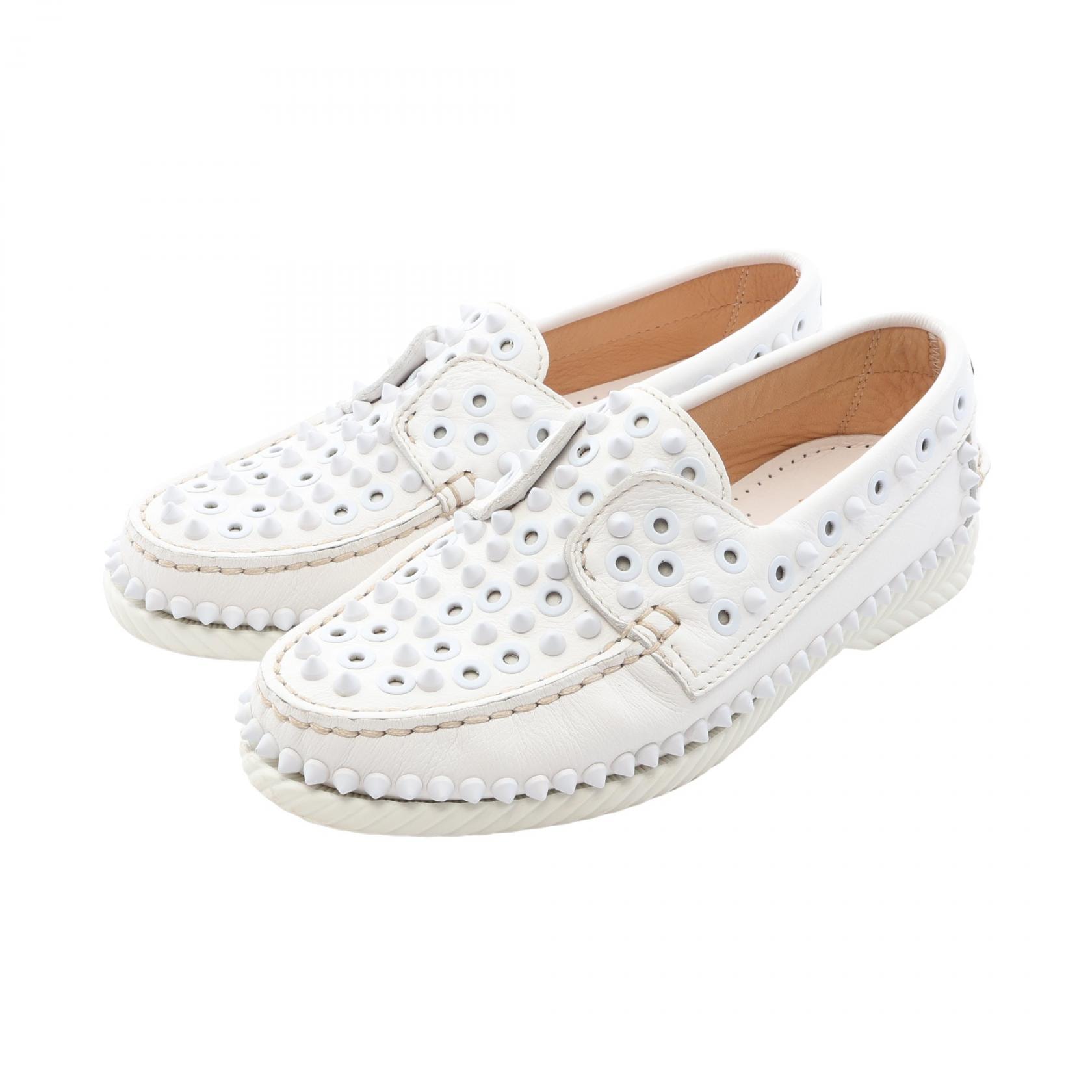 クリスチャンルブタン Christian Louboutin YACHT SPIKES ヨットスパイク スリッポン 靴 レザー レディース ホワイト系 【中古】