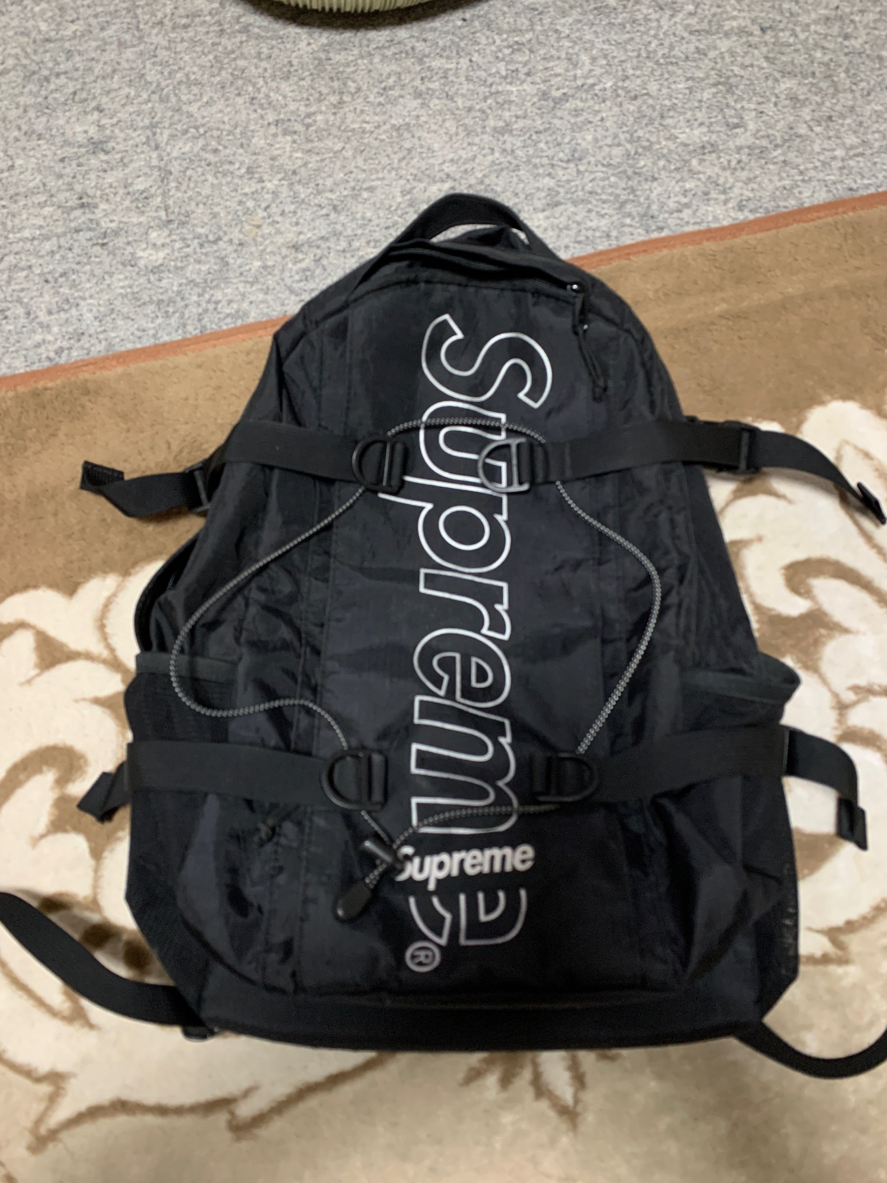 Supreme 18FW Backpack "Black"