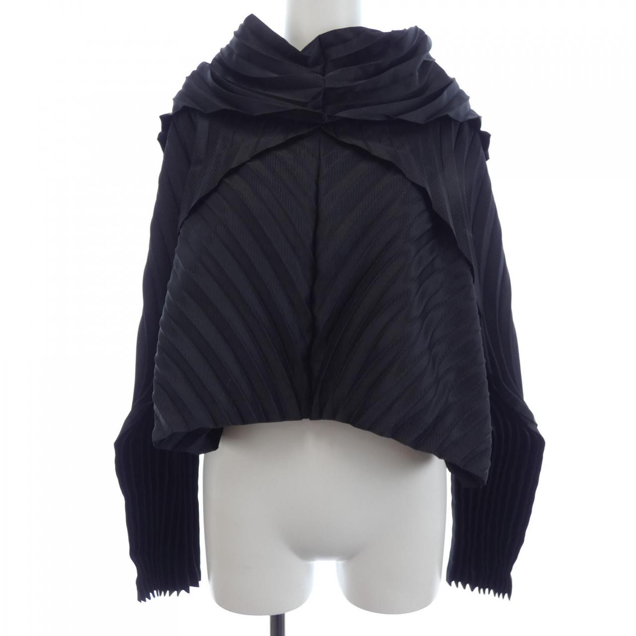 C (やや傷や汚れあり)】イッセイミヤケ ISSEY MIYAKE IM84F0635