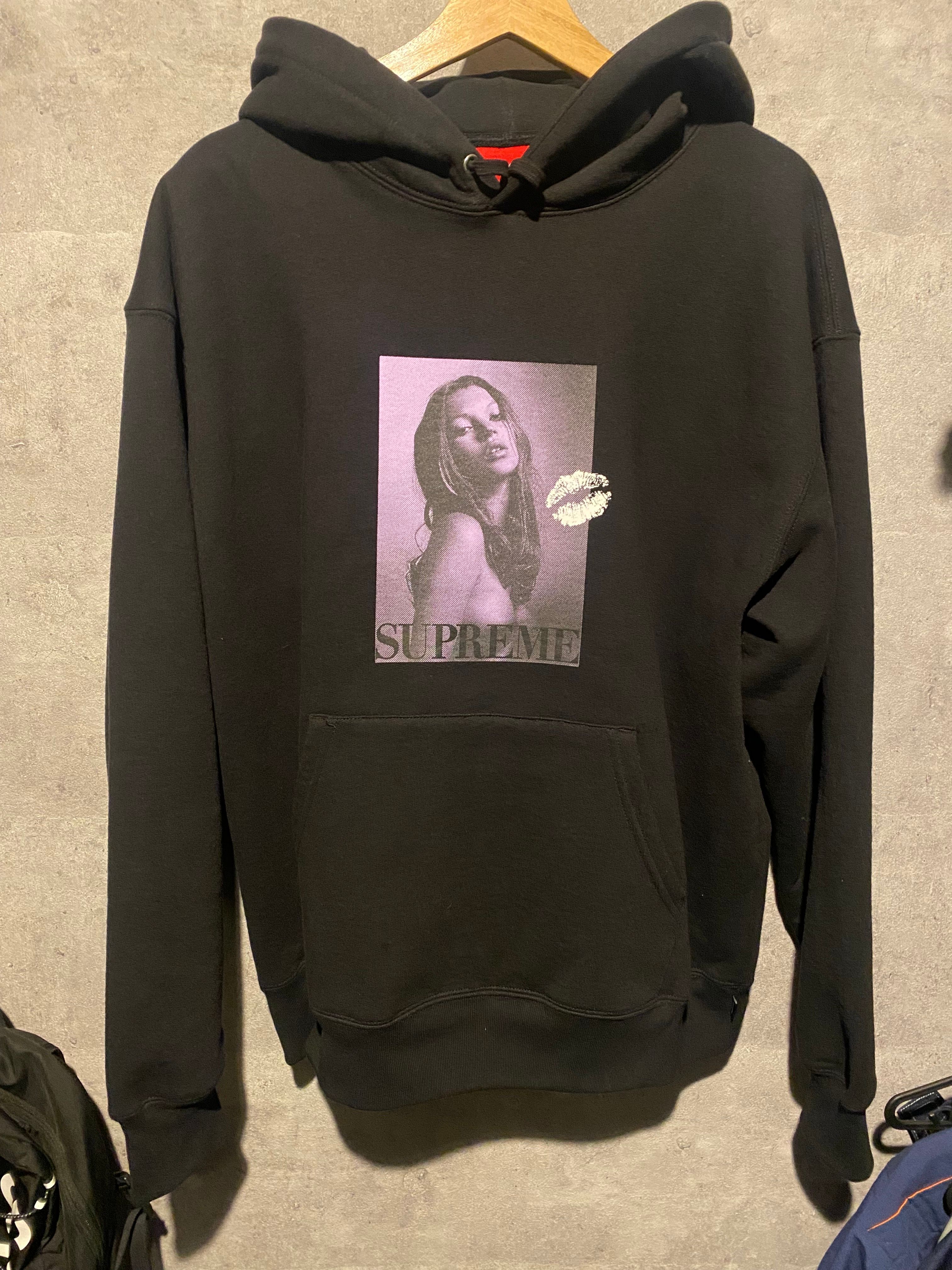 Supreme Kate Moss Hooded Sweatshirt "Black"