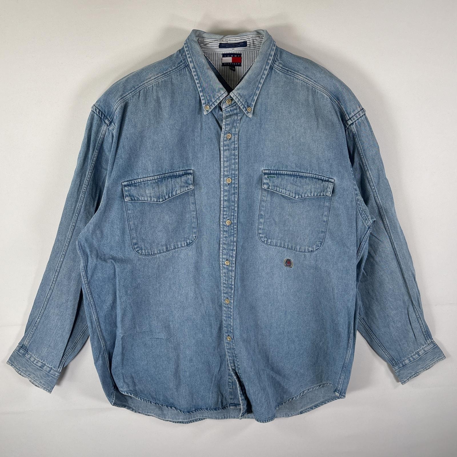 古着 90's/90年代 トミーヒルフィガー TOMMY HILFIGER デニムシャツ 肉厚 ワンポイント 長袖 ブランドロゴ 大きいサイズ XL  水色系 メンズ