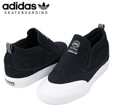 adidas skateboarding MATCHCOURT MID アディダス スケートボーディング マッチコート ミッド スリッポン DB0887