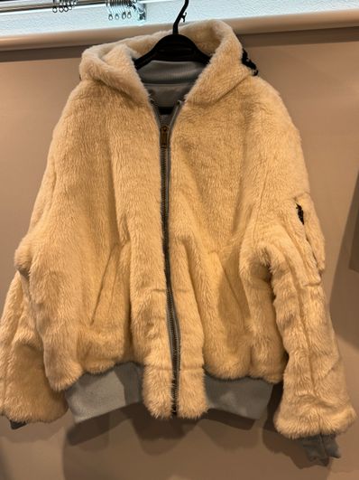 Supreme Faux Fur Reversible MA-1 "Light Blue"