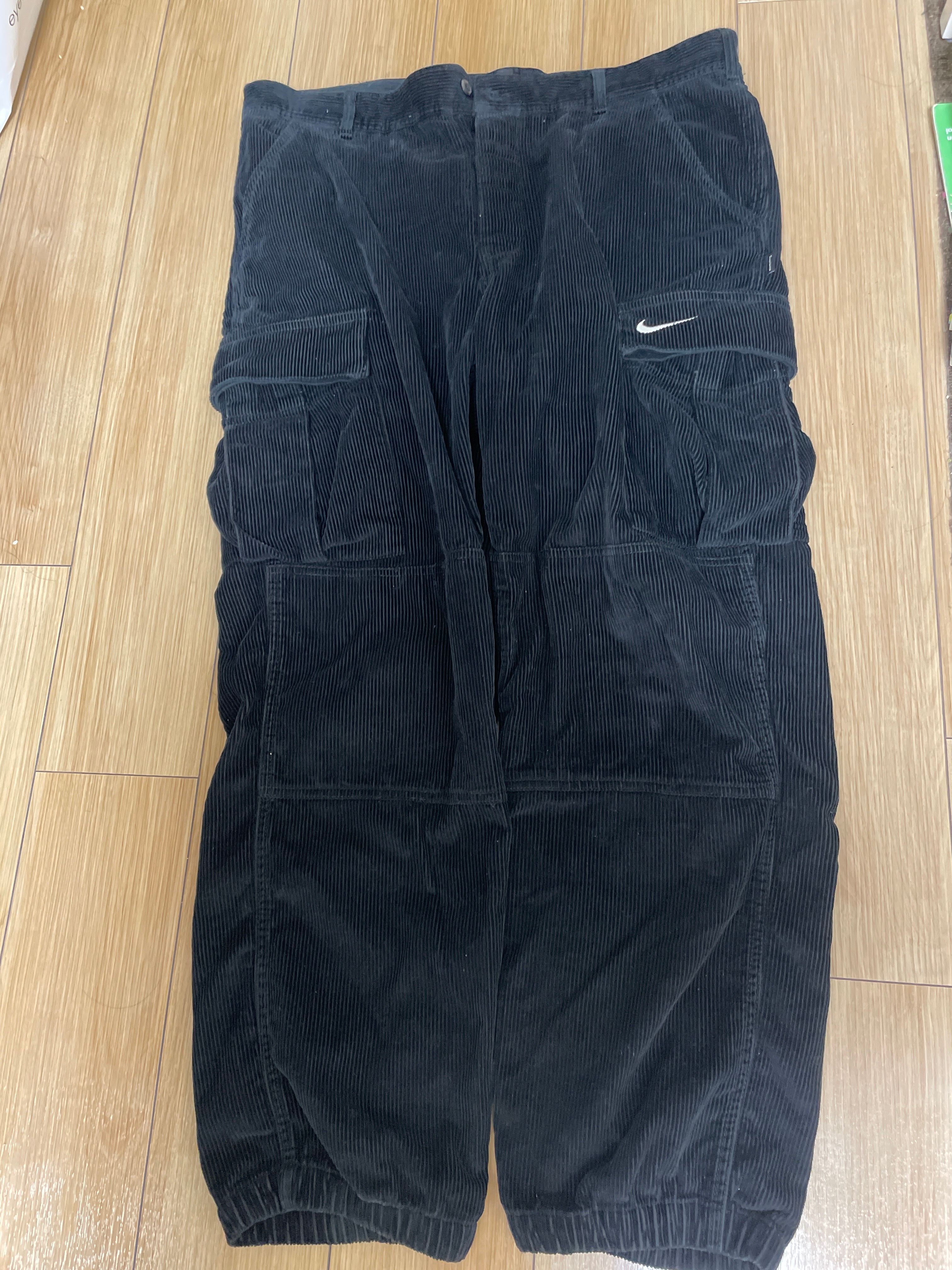 Supreme / Nike Arc Corduroy Cargo Pant "Black"