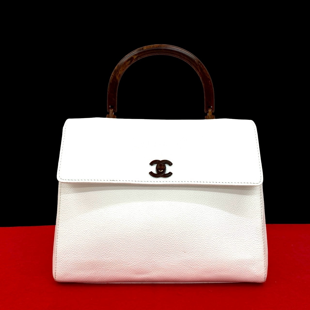 CHANEL シャネル ココマーク キャビアスキン ハンドバッグ ホワイト
gb4-5