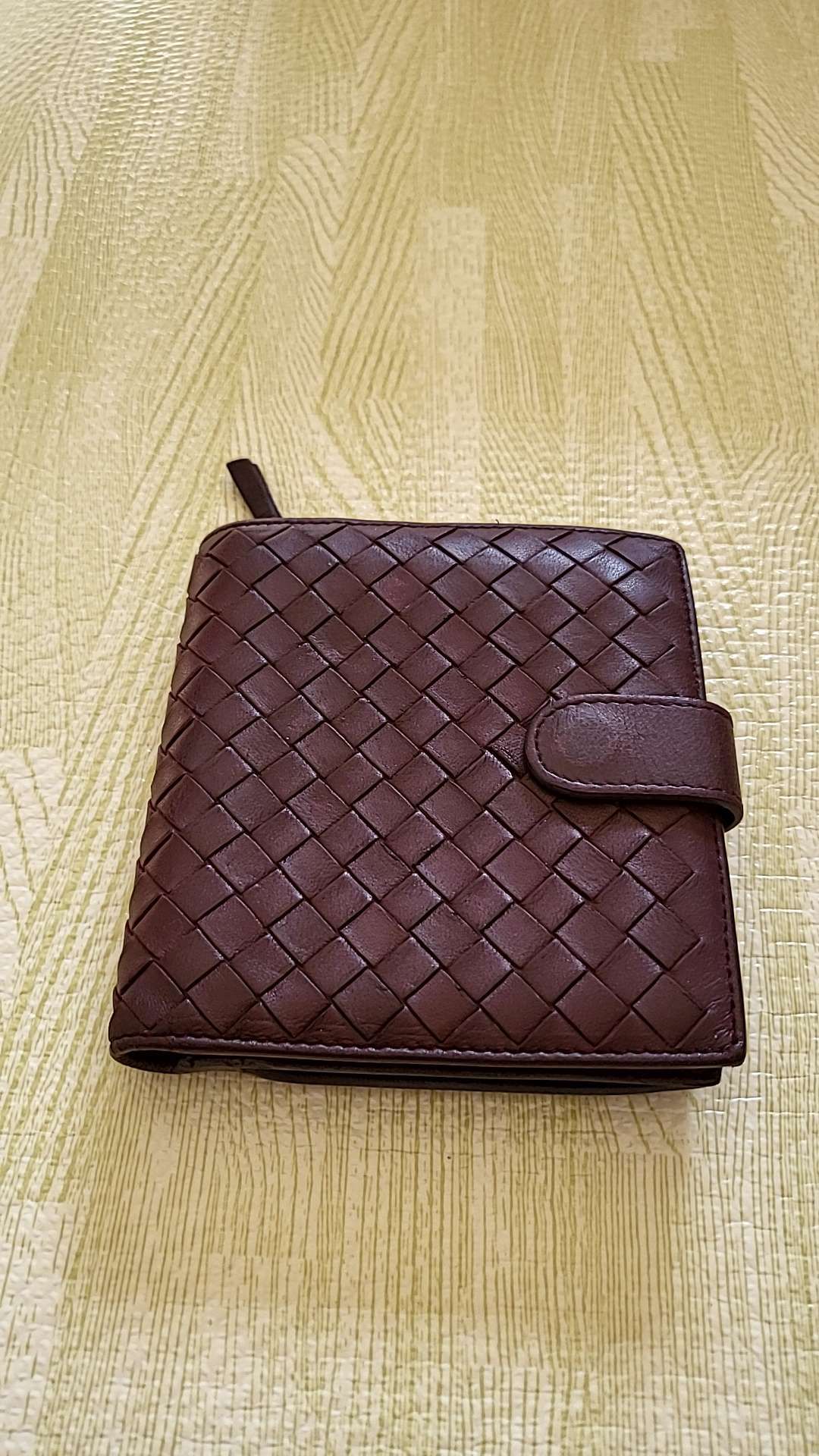 ボッテガ・ヴェネタ 二つ折りファスナーウォレット 