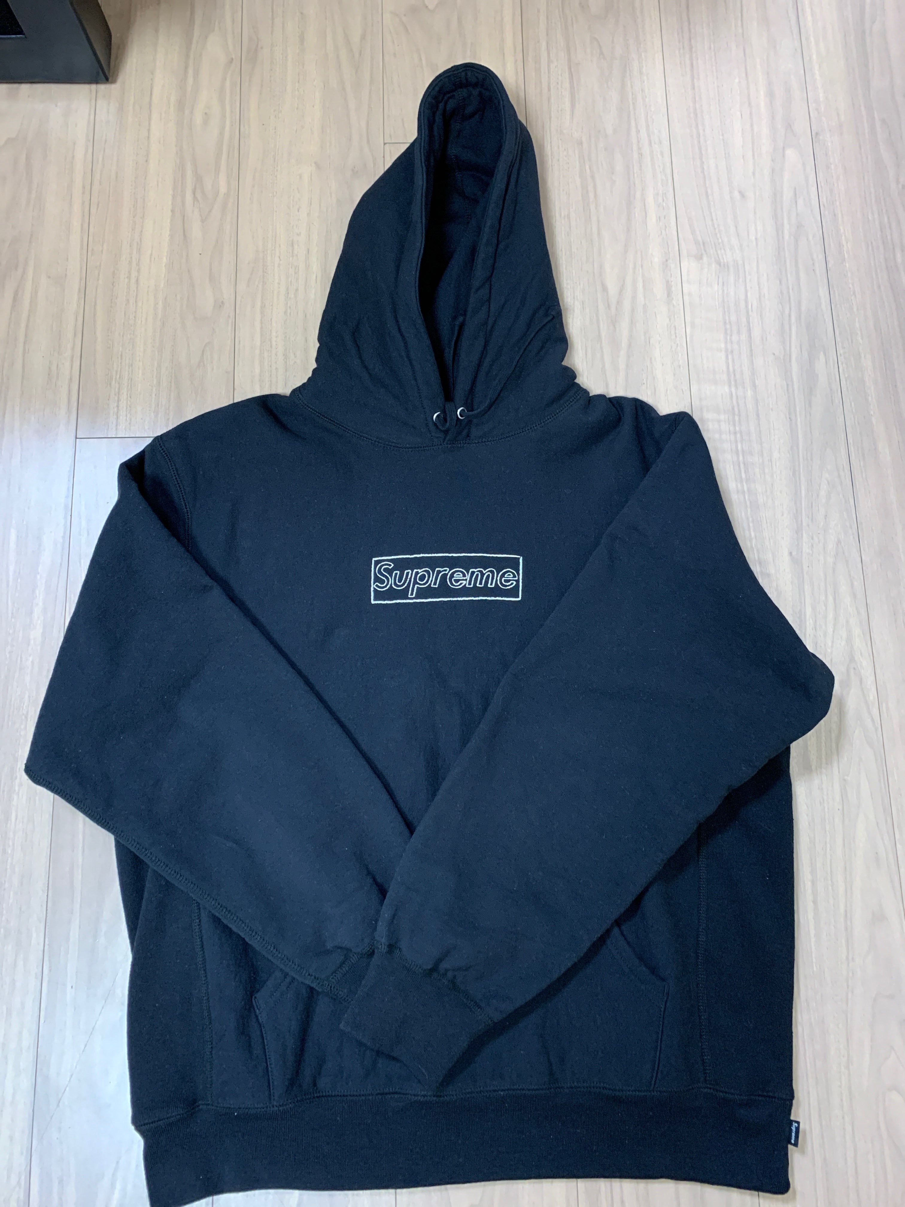 Supreme KAWS Chalk Logo Hooded Sweatshirt "Black"(2021)