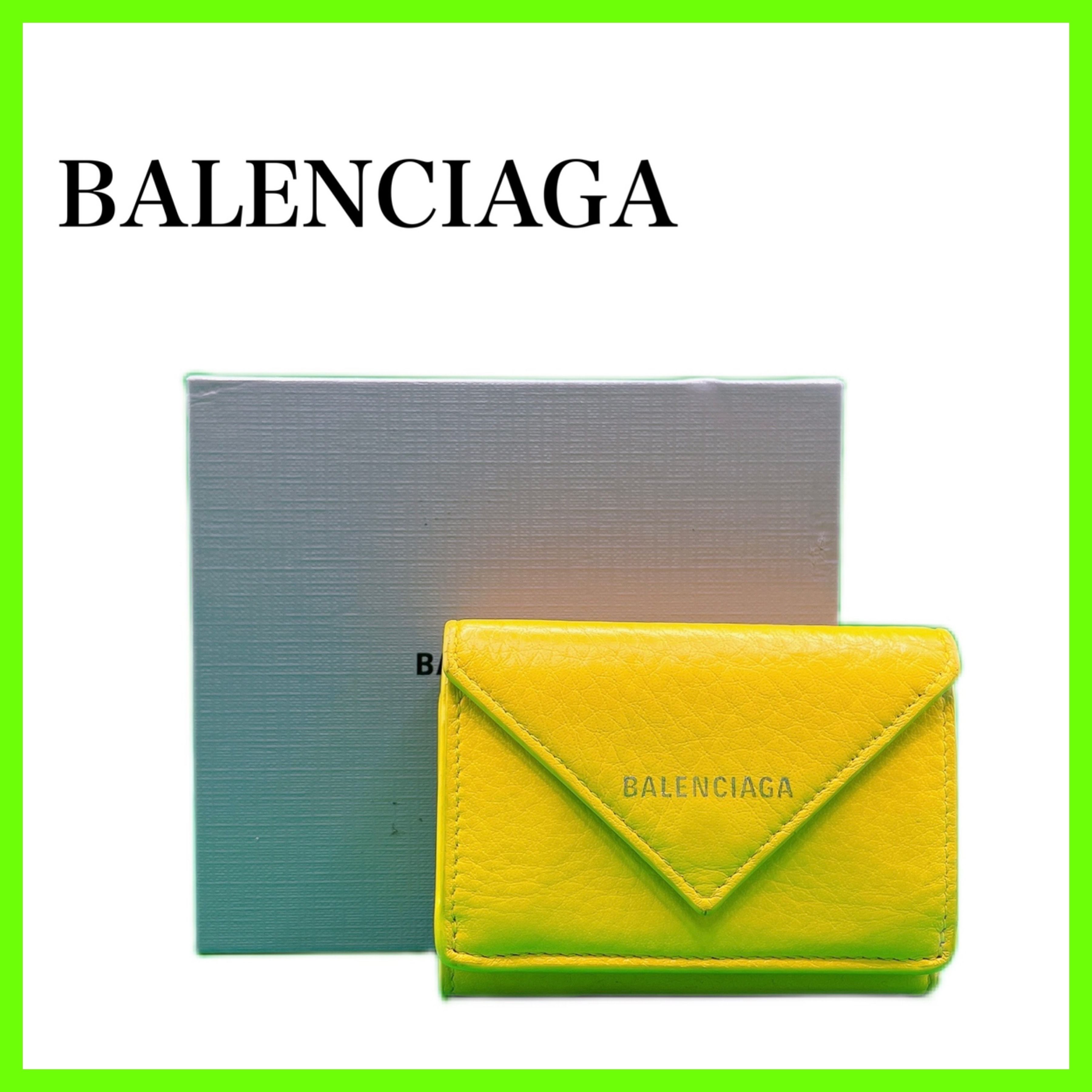 バレンシアガ レザー ペーパー 三つ折り 財布 レディース