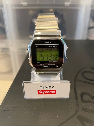 Supreme / Timex® Digital Watch "Silver"