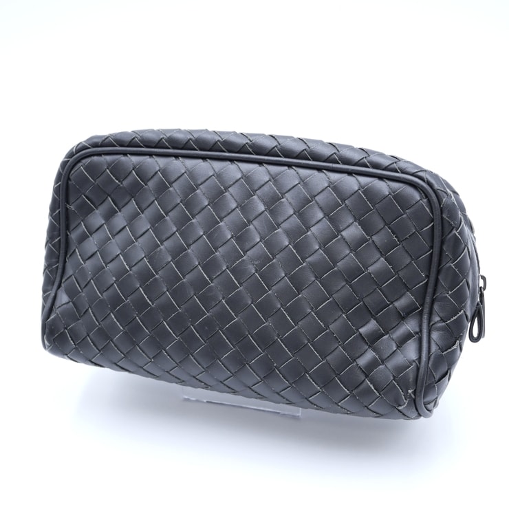 BOTTEGA VENETA(ボッテガ・ヴェネタ)イントレチャート ポーチ セカンドバッグ レザー ブラック メンズ 174361【中古】