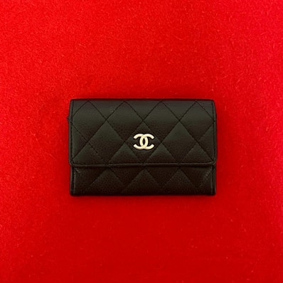 CHANEL シャネル マトラッセ キャビアスキン カードケース ブラック
95239