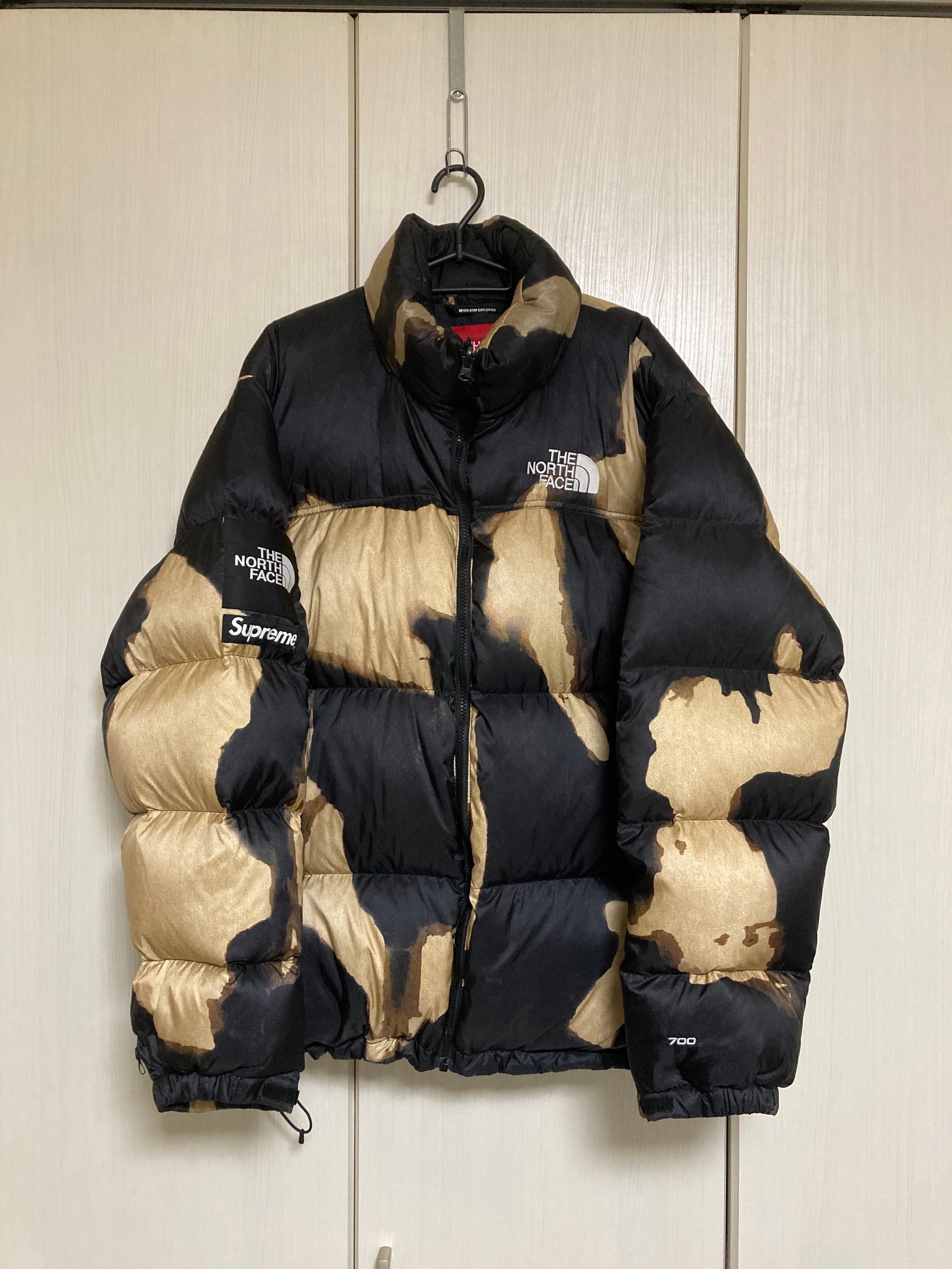 Supreme x The North Face Bleached Denim Print Nuptse Jacket "Black"