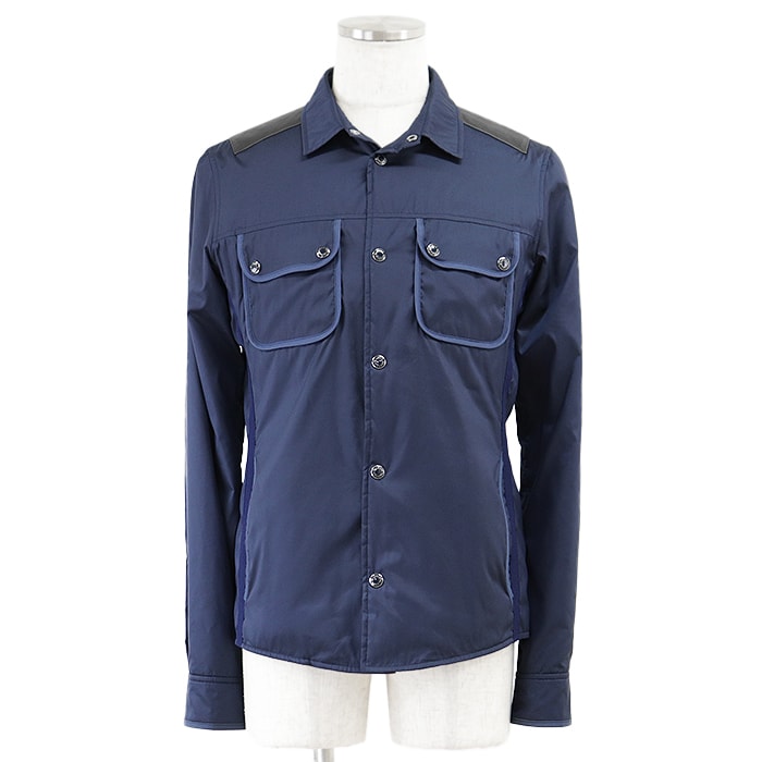 【美品】LOUIS VUITTON ルイ・ヴィトン シャツジャケット シグネチャー ロゴ スナップボタン ストレッチナイロン カーフスキン レザーパッチ 軽量 ブルゾン アウター メンズ サイズ XS ネイビー ブラック 紺 黒 イタリア製