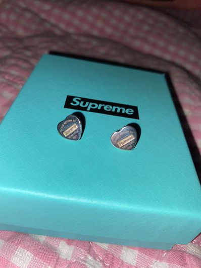 Supreme / Tiffany & Co. Return to Tiffany Heart Tag Stud Earrings (Set of 2) "Silver"