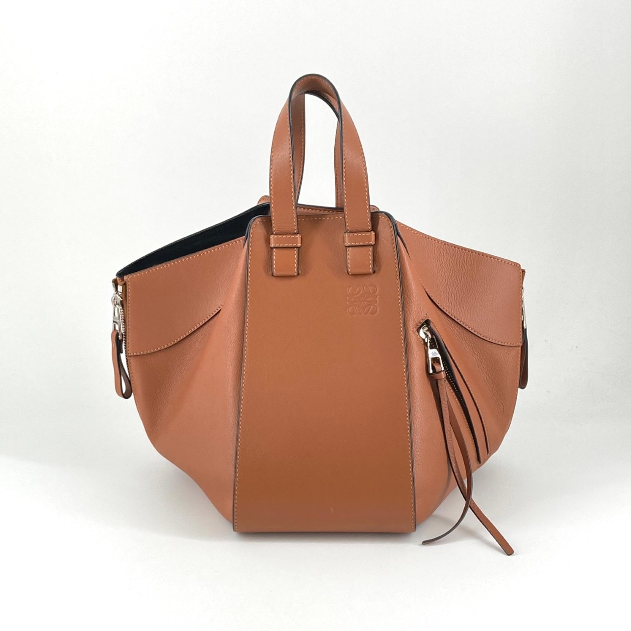 LOEWE(ロエベ) ハンモック スモール ハンドバッグ ブラウン