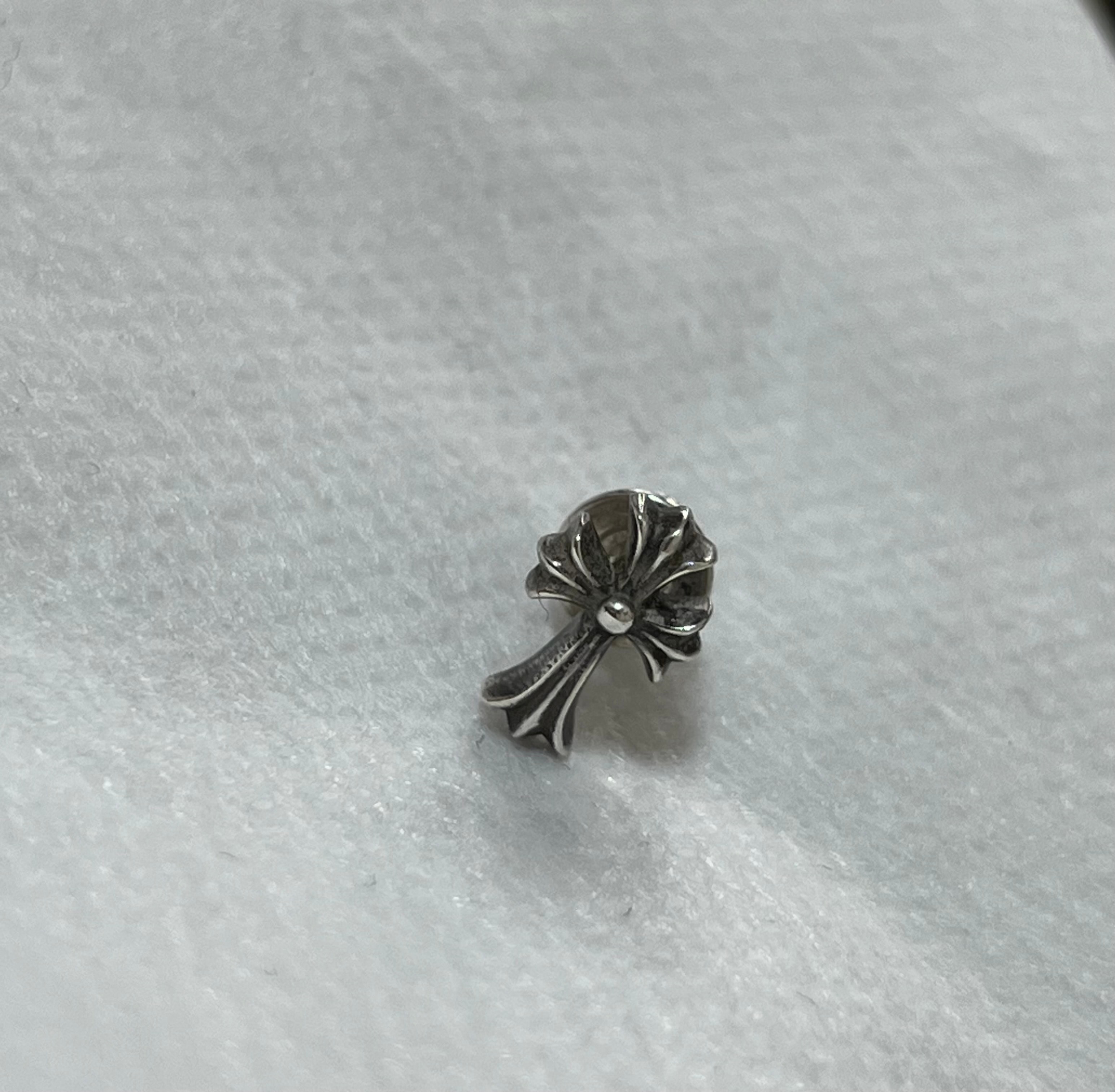 Chrome Hearts # 2 CH Cross Fat Stud Earrings "Silver"