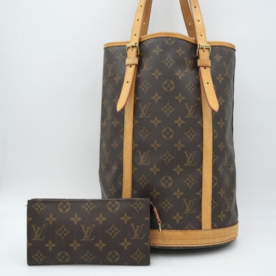 LOUIS VUITTON(ルイ・ヴィトン)バケットGM ヴィンテージ ショルダーバッグ トートバッグ モノグラム キャンバス ブラウン ポーチ付き M42236【中古】