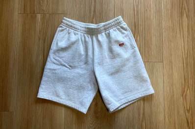 Supreme Small Box Sweatshort "Ash Grey"