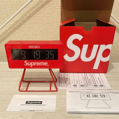Supreme / Seiko Marathon Clock "Red"