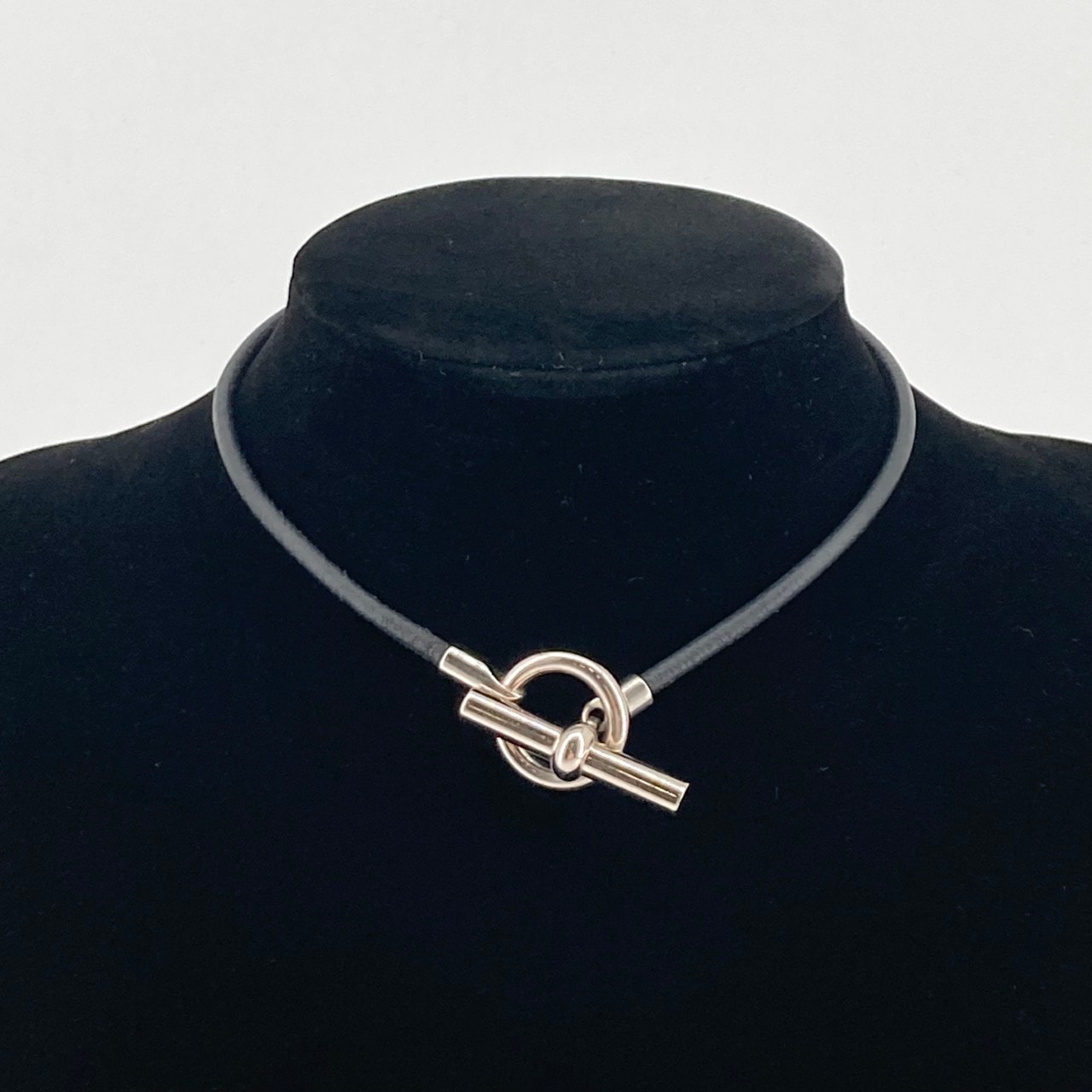 HERMES(エルメス) グレナン Tバー チョーカー シルバー×ブラック