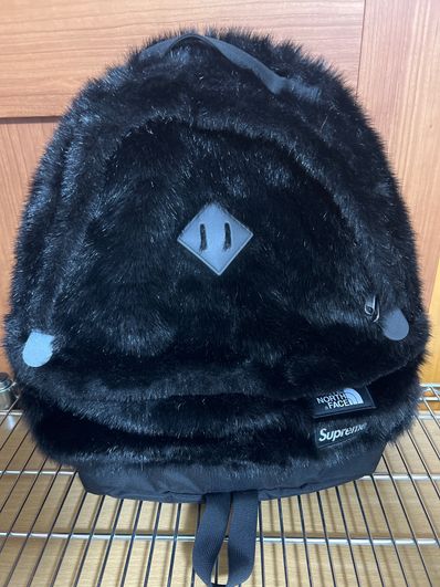 Supreme x The North Face Faux Fur Backpack "Black"
