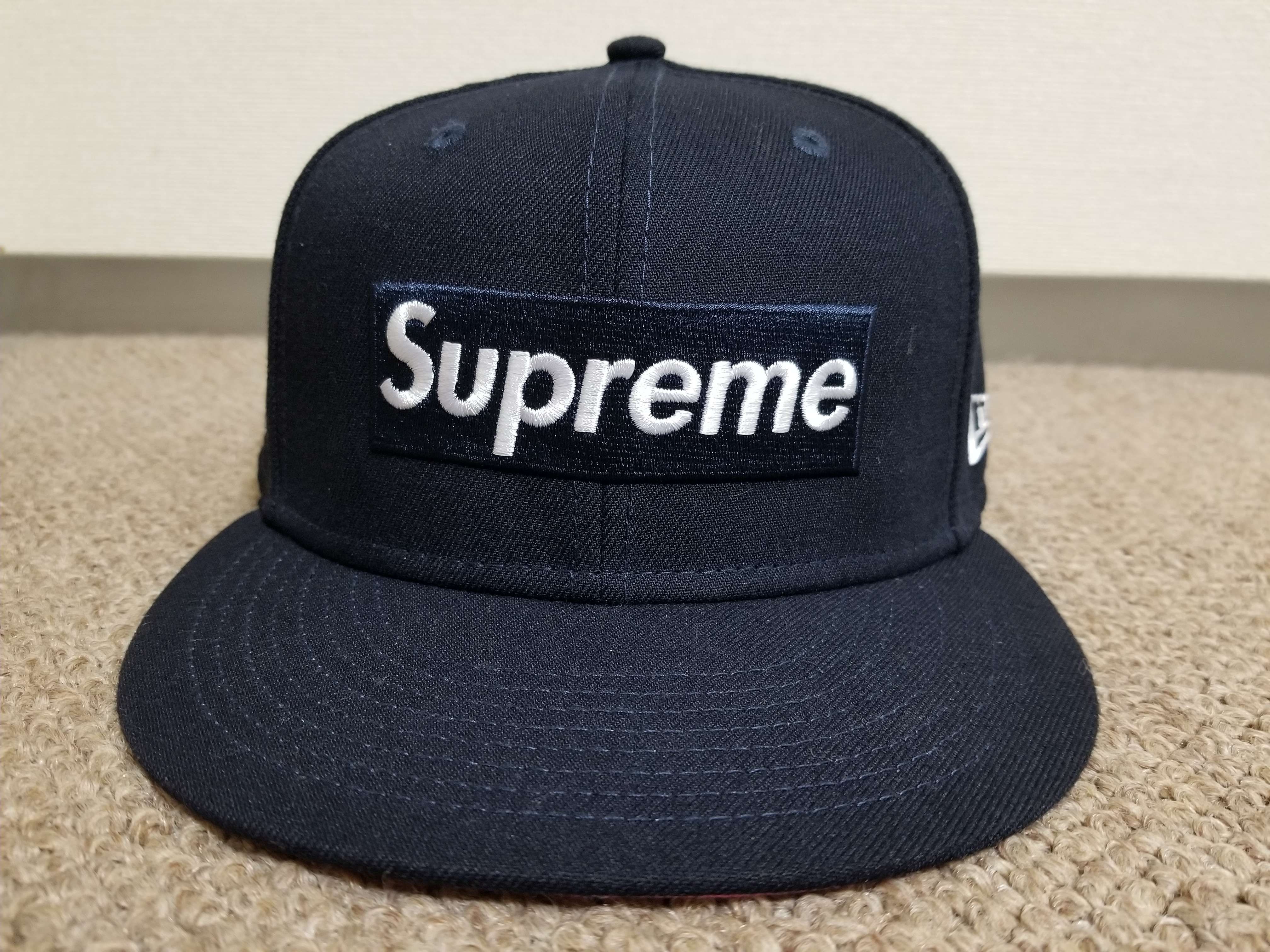 Supreme No Comp Box Logo New Era "Navy"