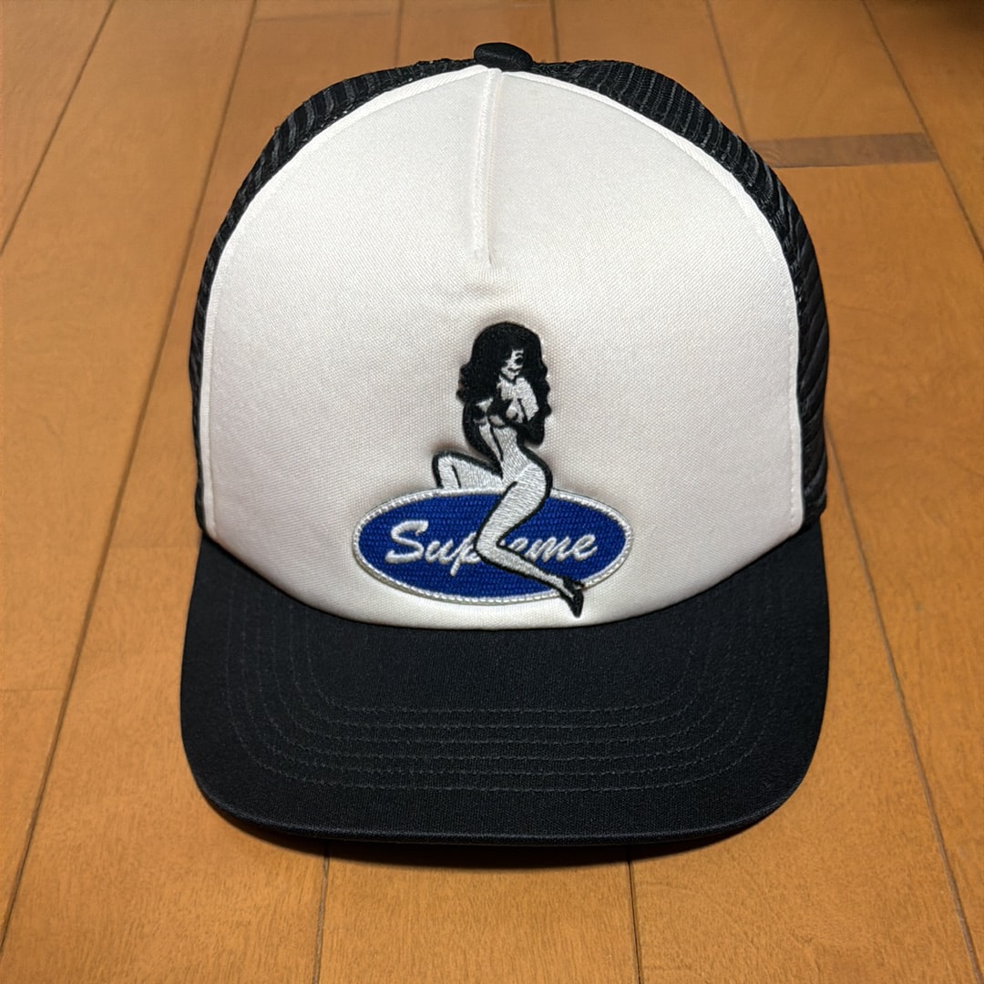 Supreme Pin Up Mesh Back 5-Panel 