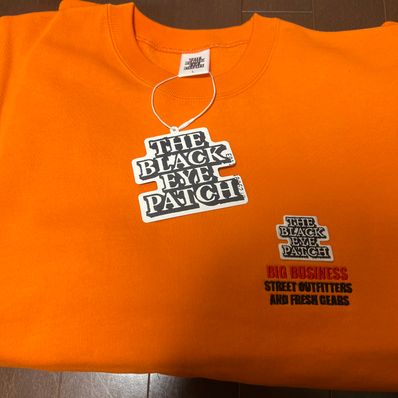 ブラックアイパッチ トレーナー