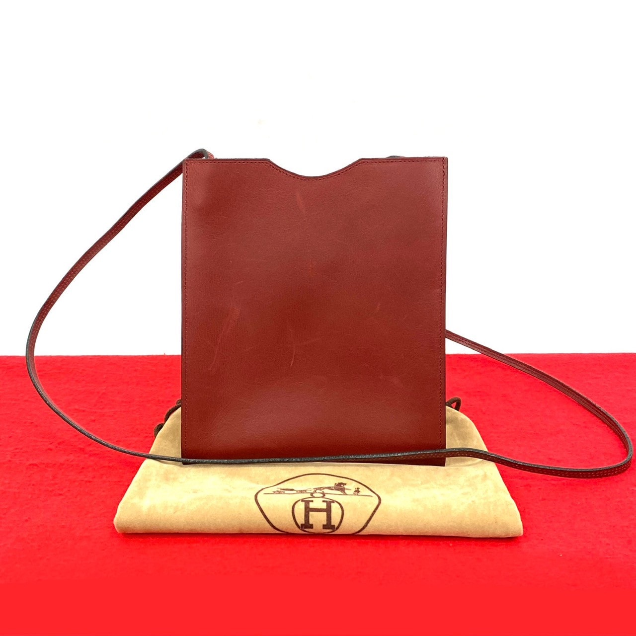 HERMES エルメス オメニトゥ ボックスカーフ ショルダーバッグ レッド
 27068