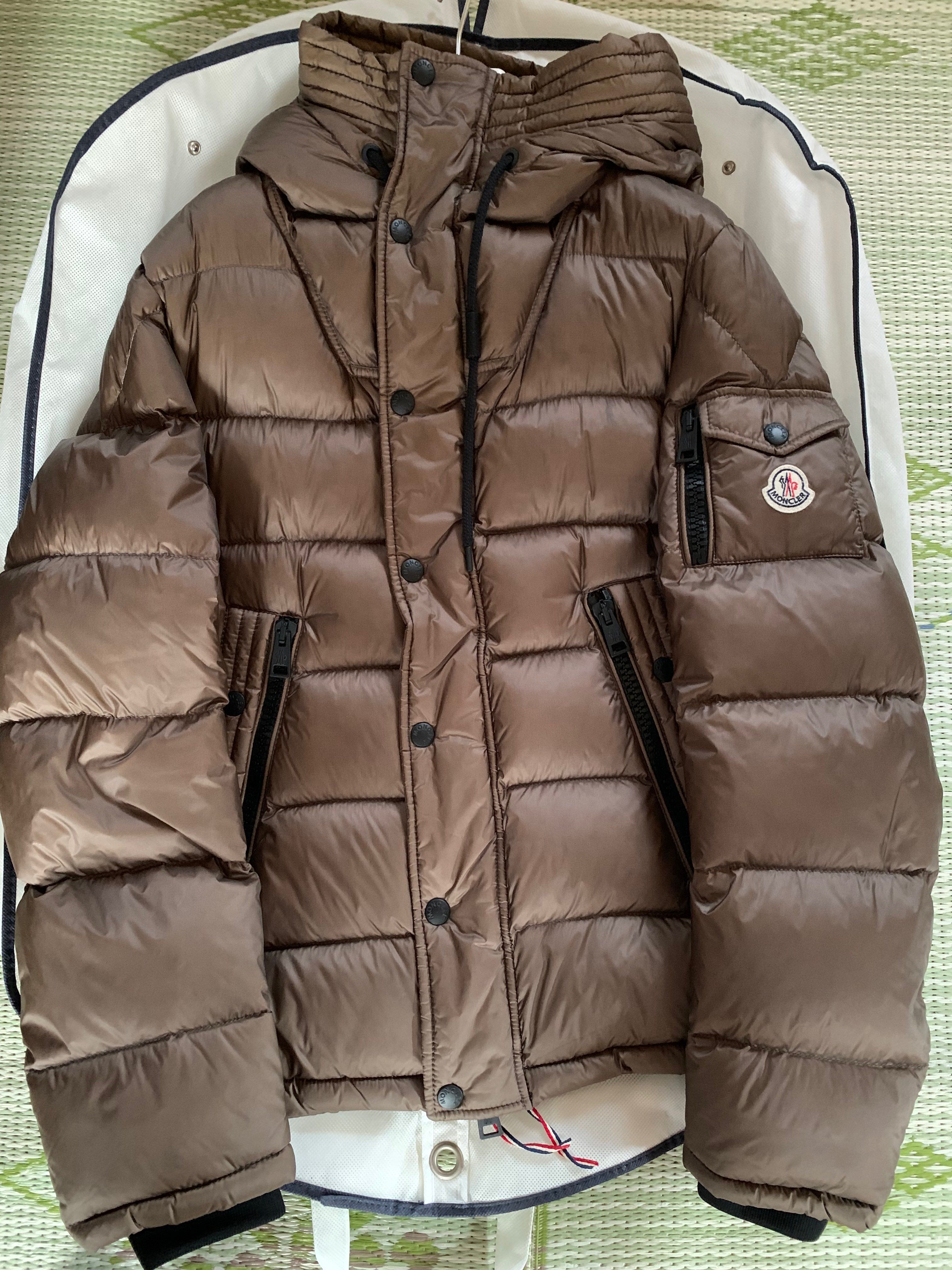 モンクレール ダウン